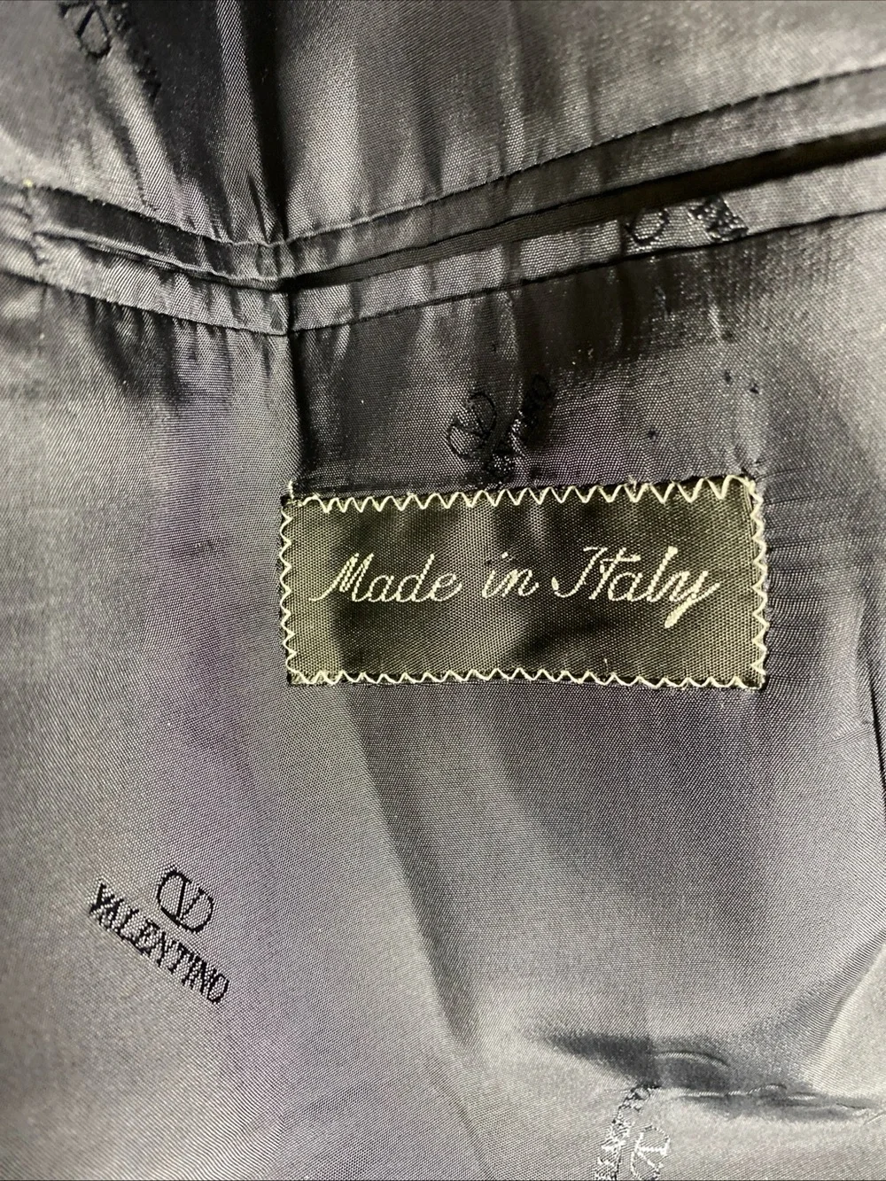 Valentino‎ Men’s 44R Navy Single-Breasted Blazer with Gold Logo Buttons Classic